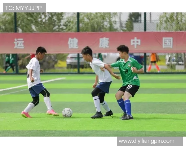 足球选材误区解析如何避免常见陷阱提升青少年足球人才培养质量