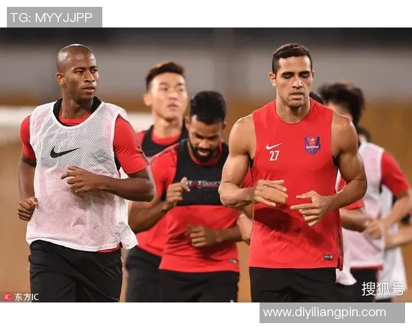 赛后分析：成都与重庆排球队的团队协作与战术执行全景回顾