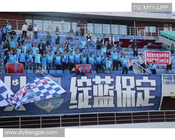 容大足球比赛精彩回顾与展望球迷热情高涨赛事氛围火爆